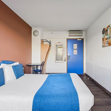 Hotel Akena Chateaurenard - Parc Des Expositions Avignon Bagian luar foto
