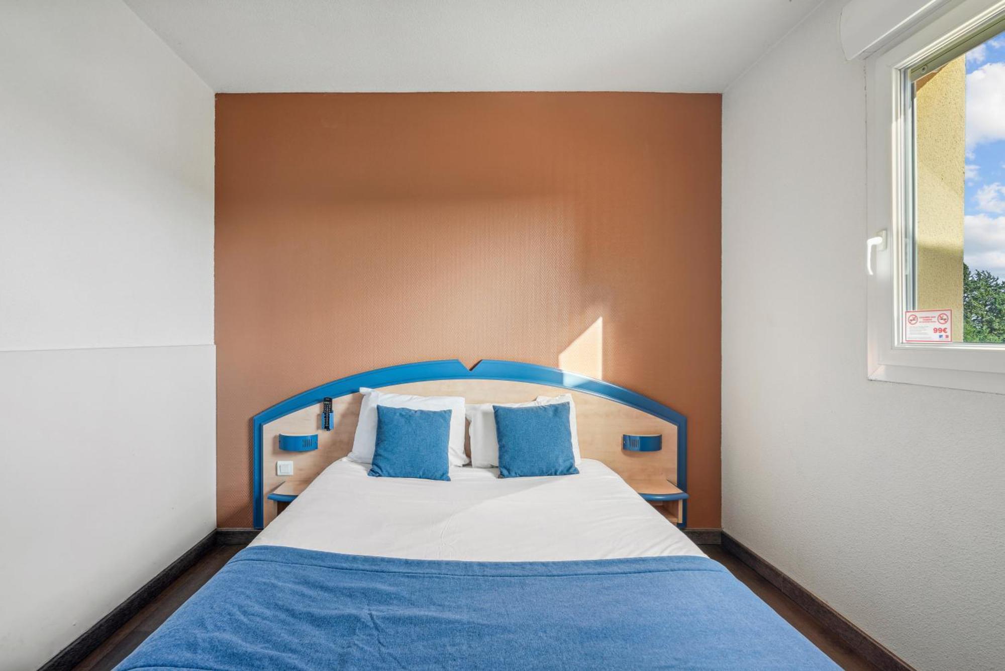 Hotel Akena Chateaurenard - Parc Des Expositions Avignon Bagian luar foto
